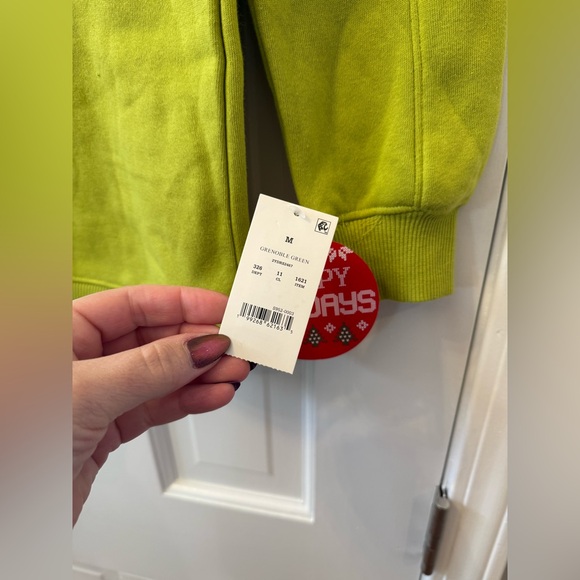 The Grinch Whoville Fleece Pullover Crewneck Sweater Size Medium - Picture 7 of 7